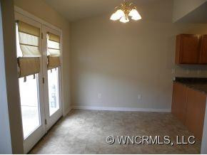 160 BIRKSHIRE WAY - Photo 5