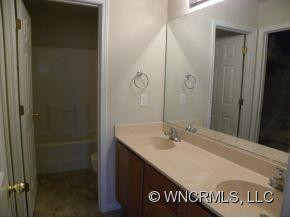 160 BIRKSHIRE WAY - Photo 9