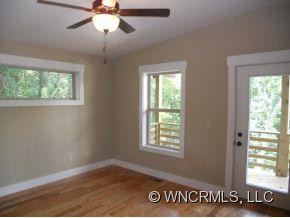 411 STRATFORD ROAD - Photo 20