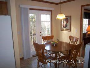 275 Fairview Avenue - Photo 9