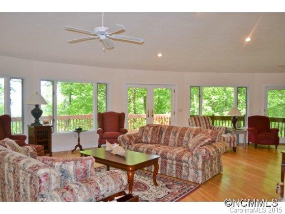 1771 Gateway Pkwy - Photo 4