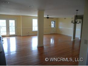 630 Autumn Drive - Photo 4
