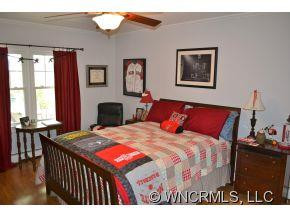257 Greenview Drive - Photo 10