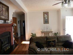 251 View Street - Photo 3