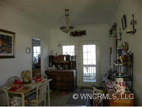 251 View Street - Photo 5