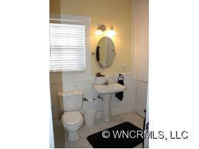 300 Grady Ave. - Photo 9