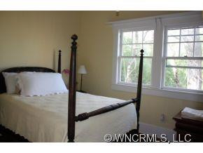 300 Grady Ave. - Photo 10
