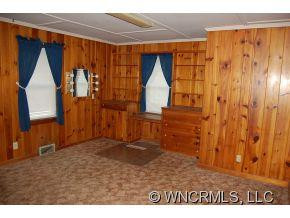 409 Jordan St - Photo 6