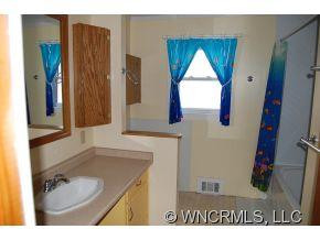 409 Jordan St - Photo 7