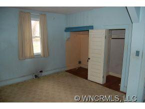 409 Jordan St - Photo 8