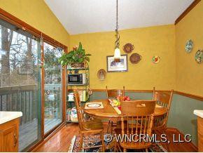 8 BRAMBLEWOOD - Photo 5