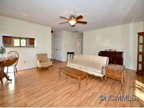 144 CEDAR FOREST TRAIL - Photo 4