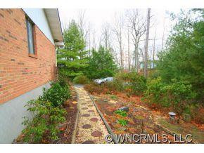 229 Foxwood Drive - Photo 16