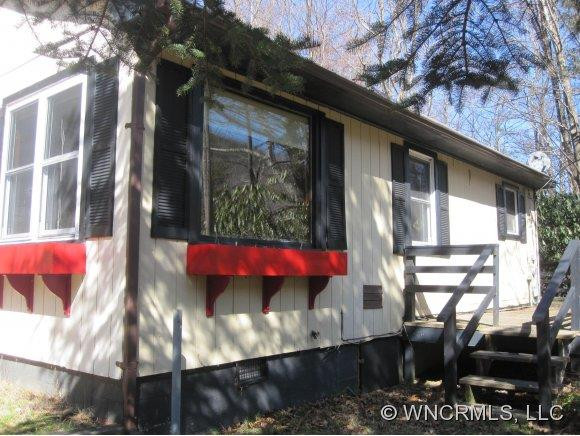 26 Mohican Lane