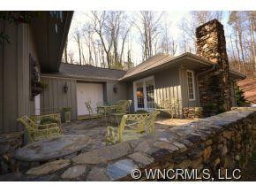 225 Laurel Way - Photo 2