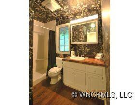 225 Laurel Way - Photo 18
