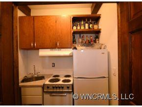 225 Laurel Way - Photo 19
