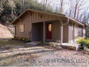 160 Bryson Rd - Photo 2