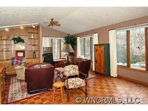 1231 ASHBY LANE - Photo 7