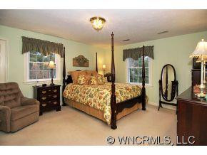 1231 ASHBY LANE - Photo 8
