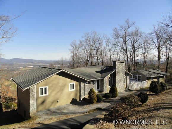 17 CHESTNUT RIDGE ROAD