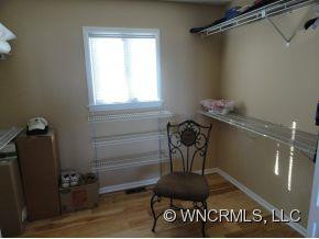 17 CHESTNUT RIDGE ROAD - Photo 12