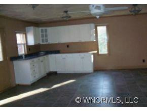 131 Carriage Drive - Photo 5