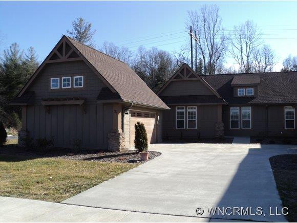 21 Foxtail Court