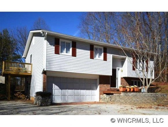 15 N. Hudson Lane