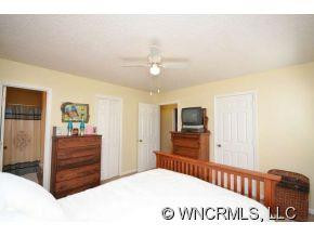 15 N. Hudson Lane - Photo 12
