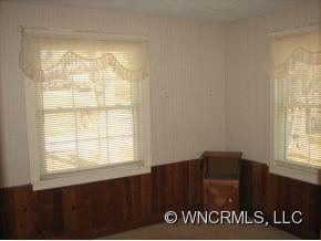 2135 Arlington Pl - Photo 5