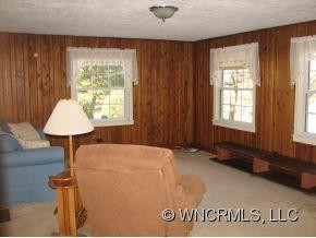 2135 Arlington Pl - Photo 9