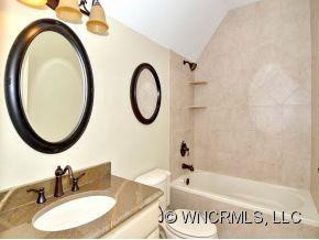 58 KING HEIGHTS DRIVE - Photo 16