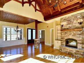 58 KING HEIGHTS DRIVE - Photo 4