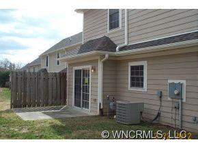 874 West Pointe Drive - Photo 3