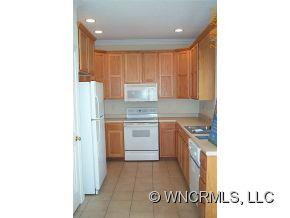 874 West Pointe Drive - Photo 6