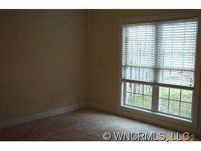 874 West Pointe Drive - Photo 7