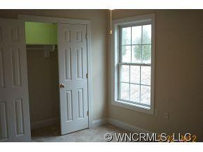 874 West Pointe Drive - Photo 10