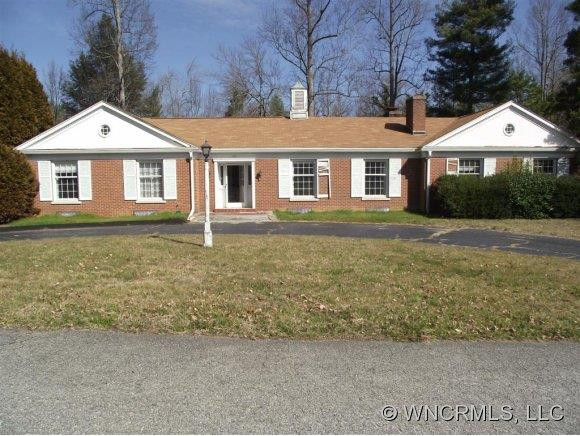101 Old Kanuga Place