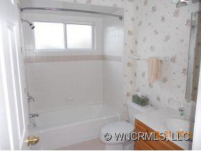 1044 Saddlebrook Drive - Photo 13