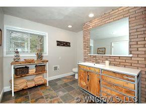 1040 Carousel Lane - Photo 12