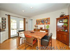 1040 Carousel Lane - Photo 6
