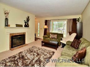 100 WOLF SHOALS DRIVE - Photo 2