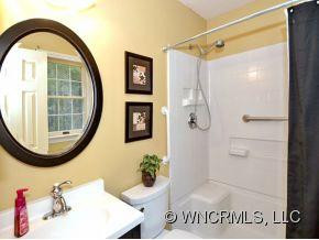 100 WOLF SHOALS DRIVE - Photo 11