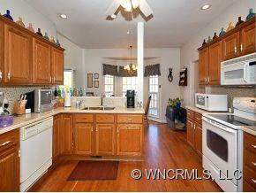 47 EASTMOOR DRIVE - Photo 9
