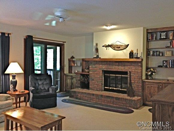 346 Surrey Lane - Photo 6