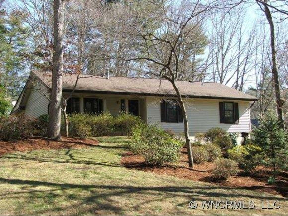 14 Forest Ridge Drive