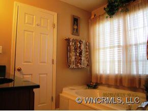 5 MILL STONE DRIVE - Photo 12