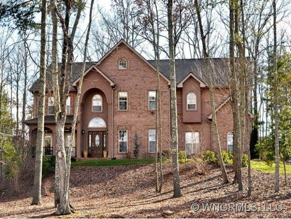 522 WOOD THRUSH COURT