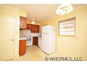 32 Woodgate Road - Photo 7